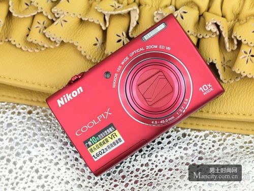 点击图片查看尼康 COOLPIX S6200详细资料