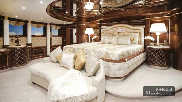 Benetti Diamonds Are Foreverͧ