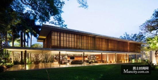 Toblerone House