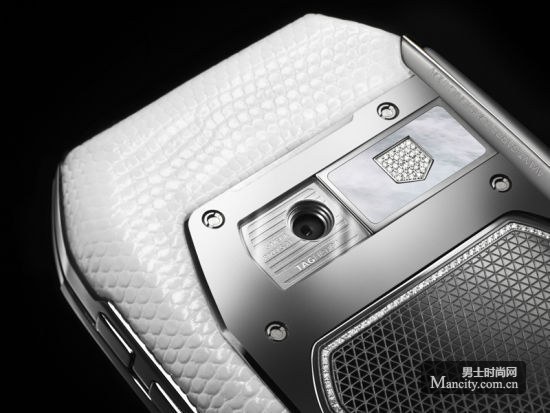 Diamonds_-_Close-up_camera_shutter Diamonds_-_Close-up_camera_shutter