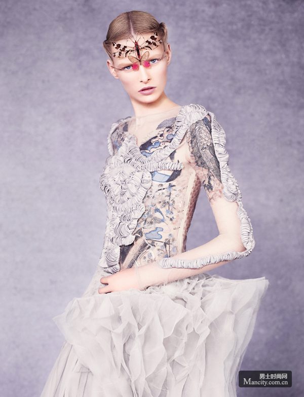 Elza LuijendijkDazed&Confused20126º